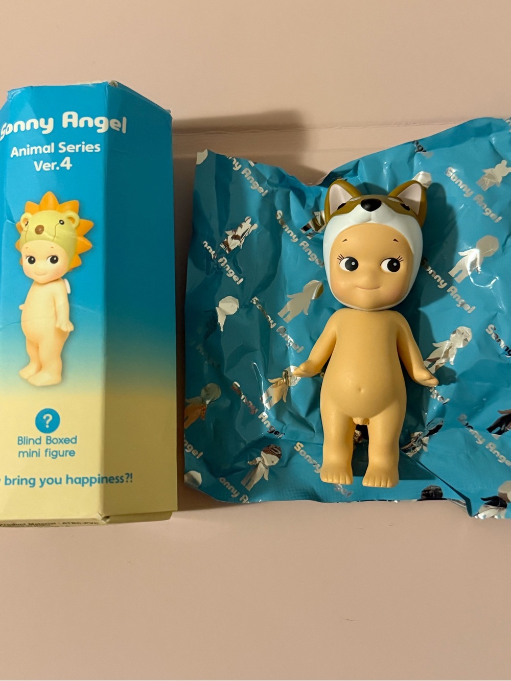 V4 Series Sonny Angel